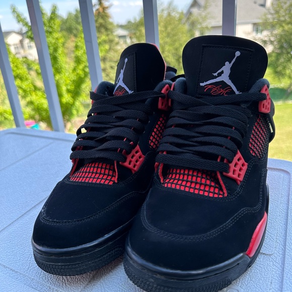 Jordan - Picture 4 of 9